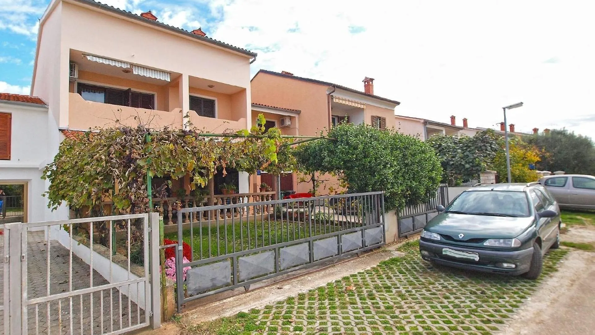 Apartment Ferienwohnung Fuer 3 Personen Ca 34 Qm In Valbandon, Istrien Istrische Riviera